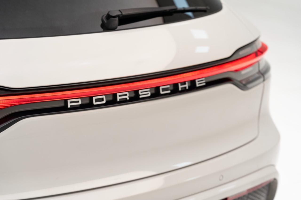2025 Porsche Macan Pompano Beach FL