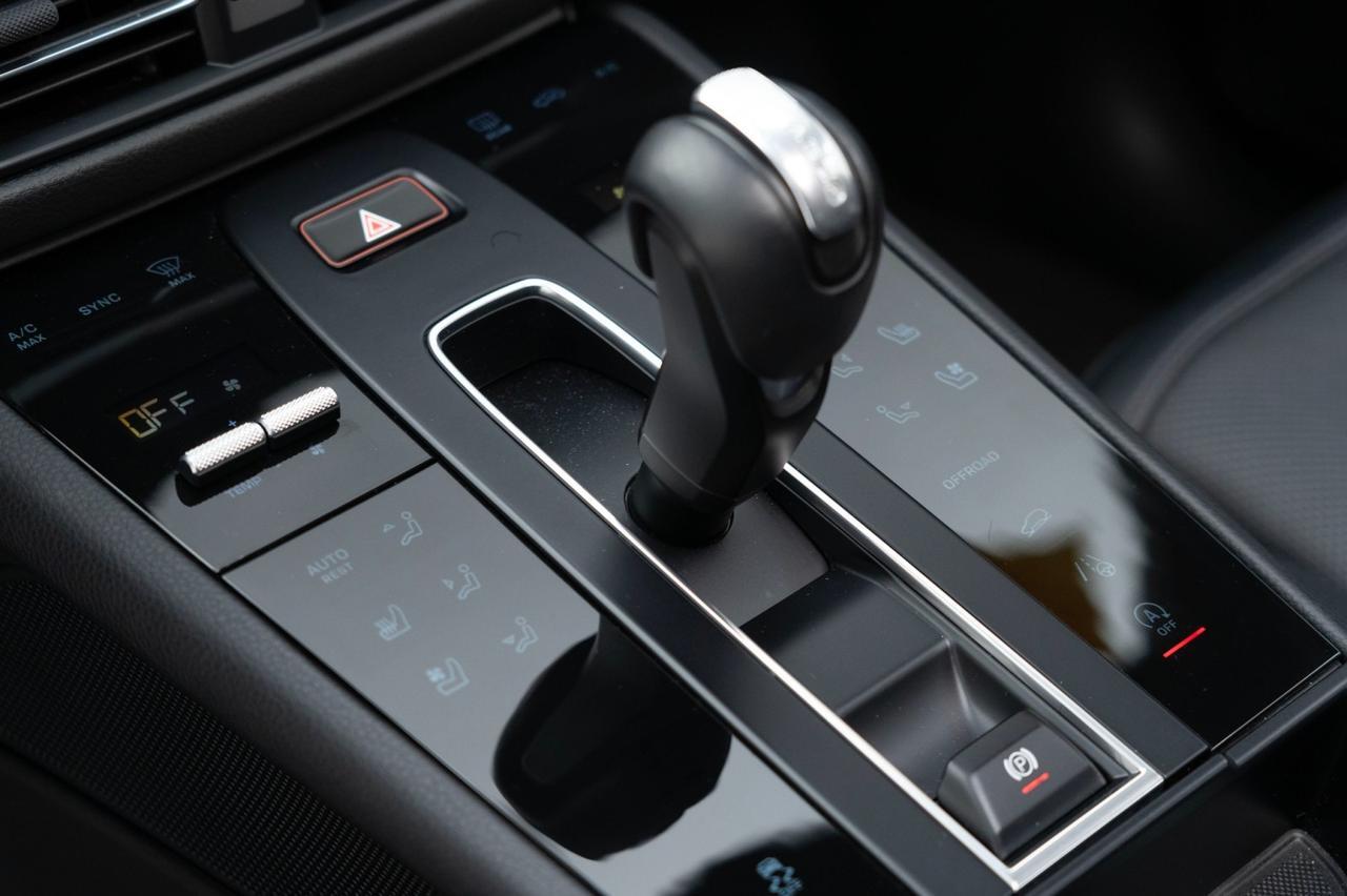 2025 Porsche Macan Pompano Beach FL