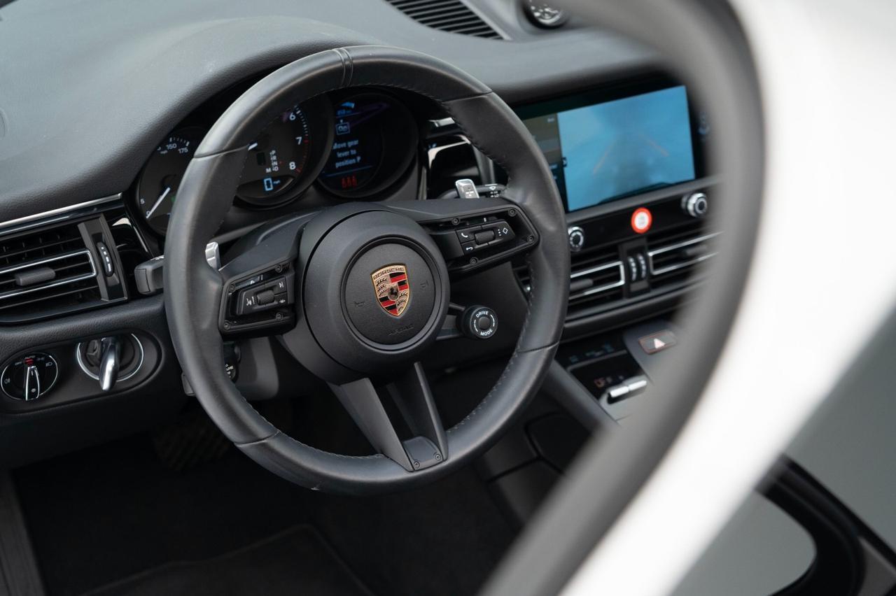 2025 Porsche Macan Pompano Beach FL