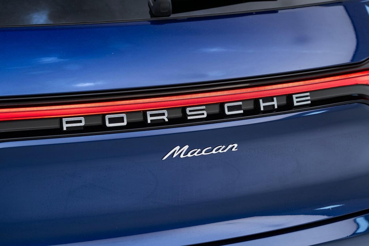 2025 Porsche Macan Pompano Beach FL