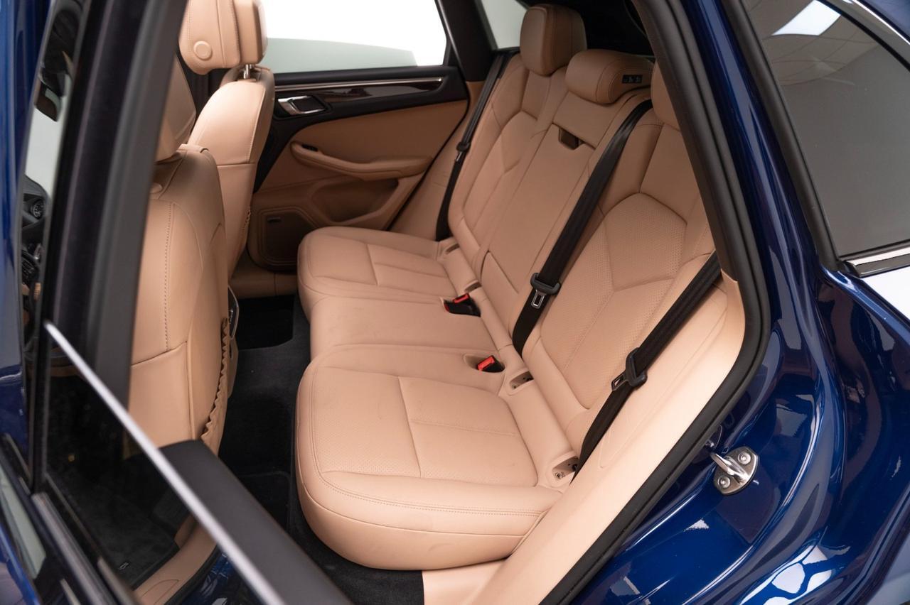 2025 Porsche Macan Pompano Beach FL