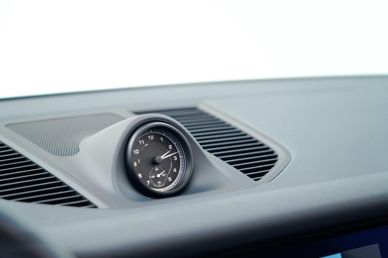 2025 Porsche Macan Pompano Beach FL