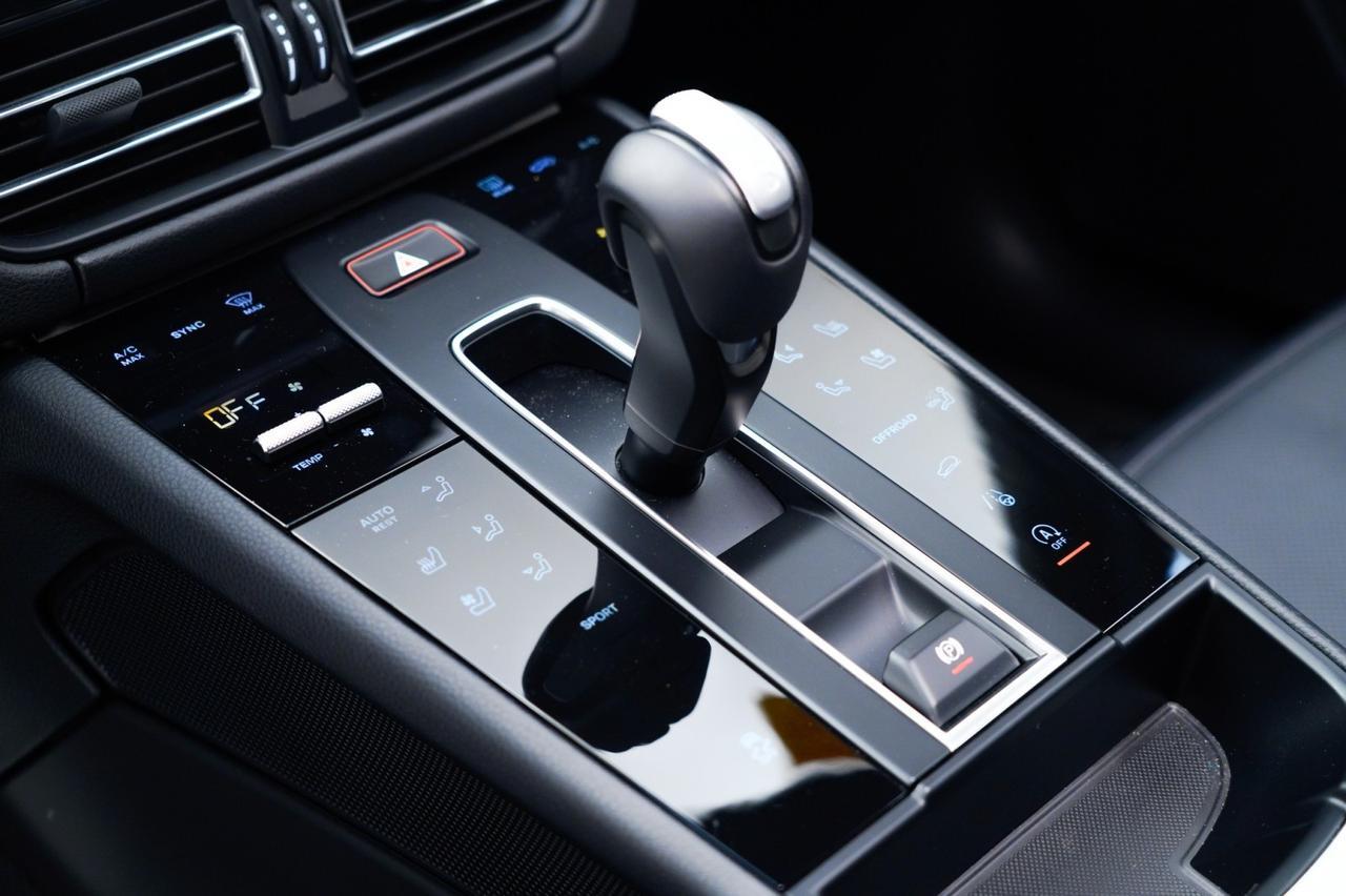 2025 Porsche Macan Pompano Beach FL