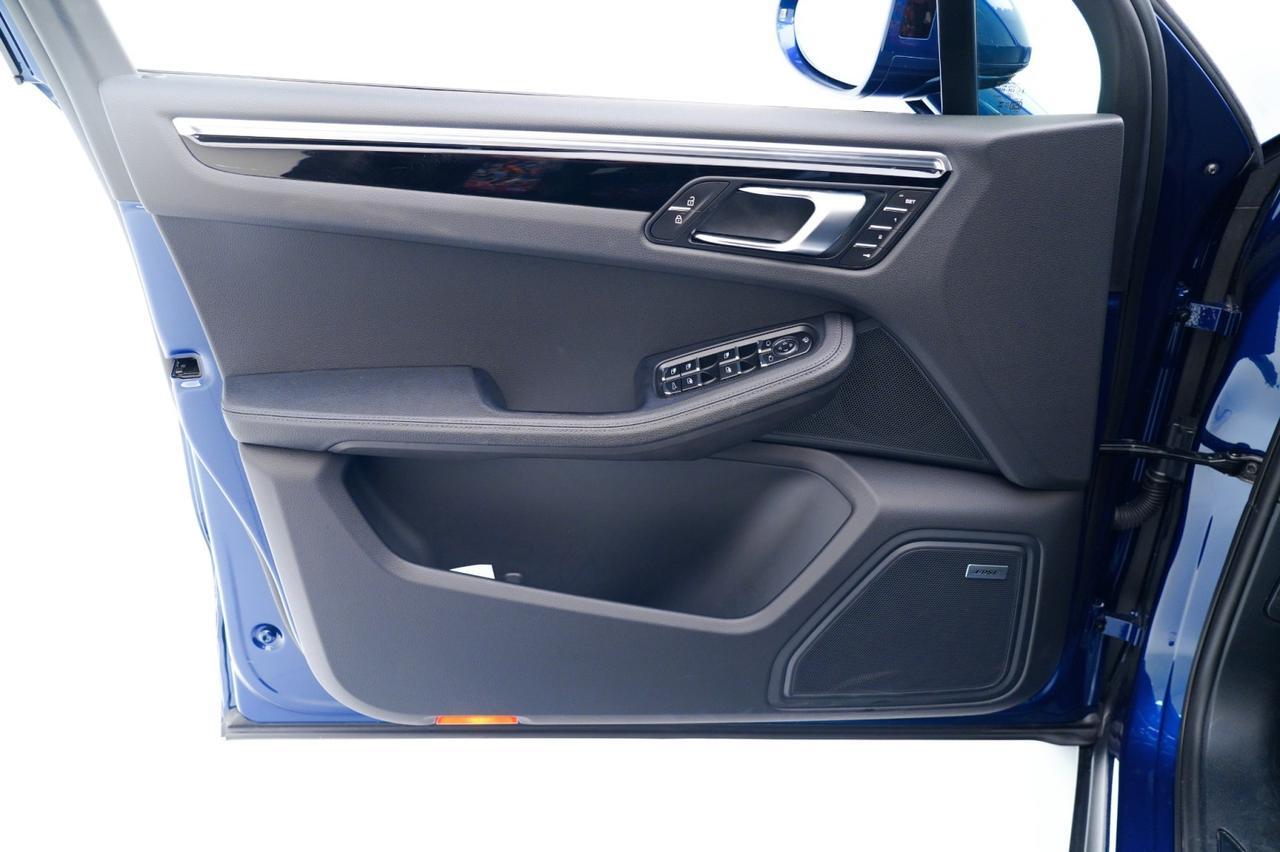 2025 Porsche Macan Pompano Beach FL