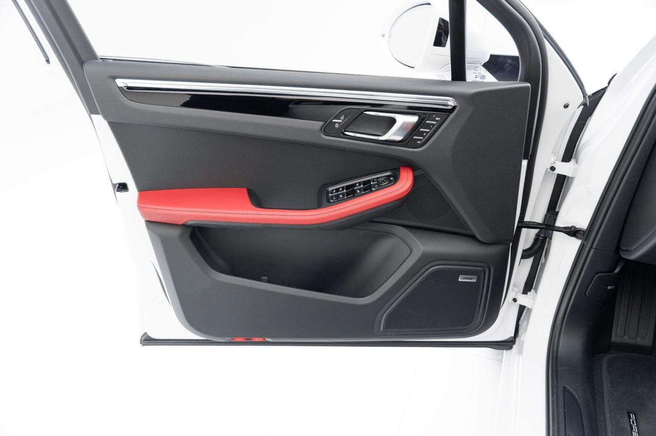 2025 Porsche Macan Pompano Beach FL