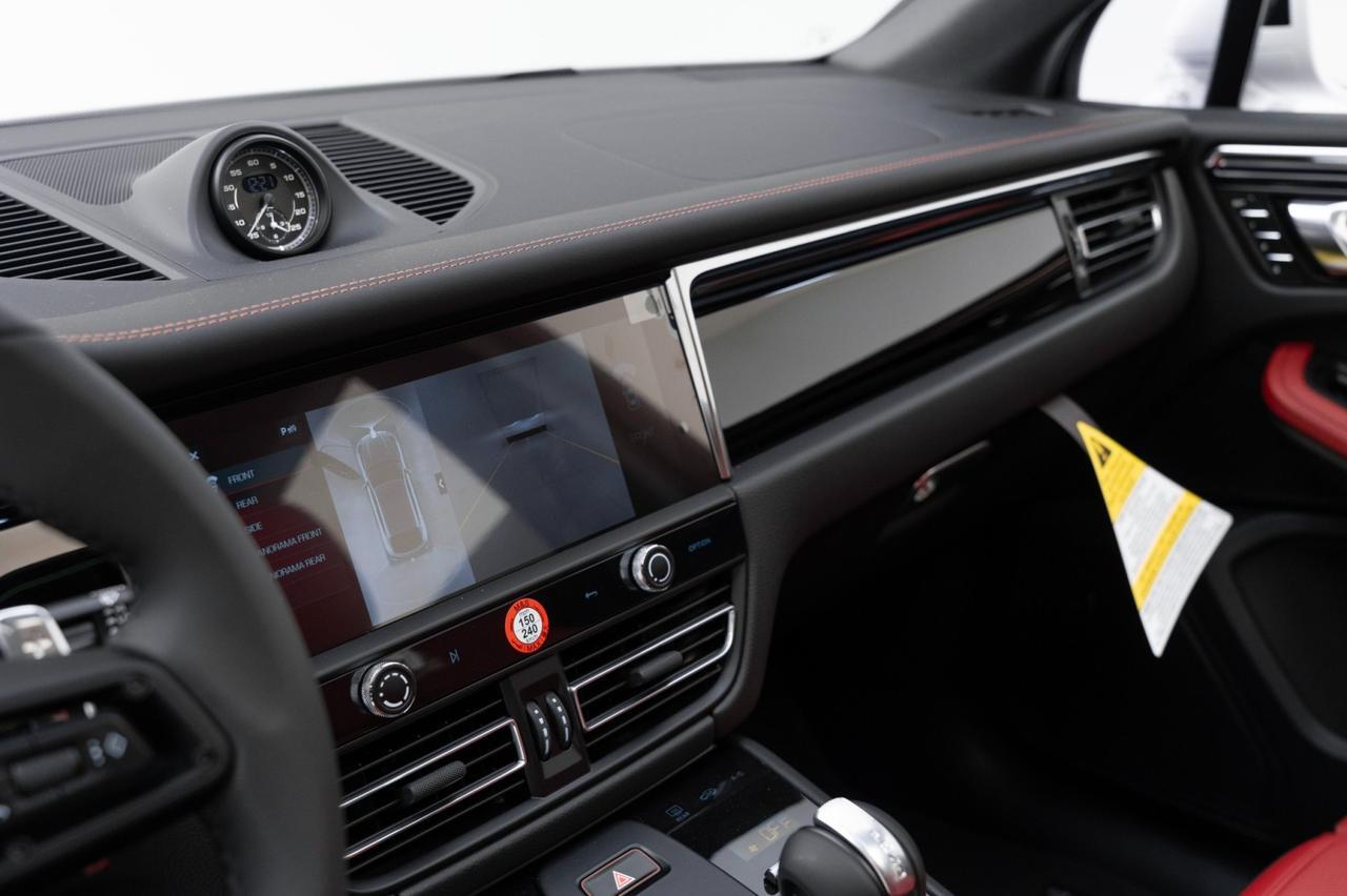 2025 Porsche Macan Pompano Beach FL