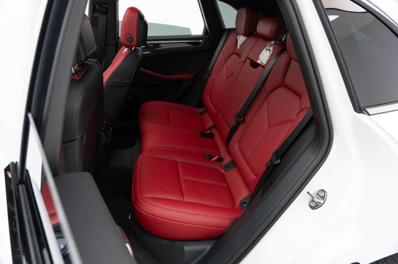 2025 Porsche Macan Pompano Beach FL