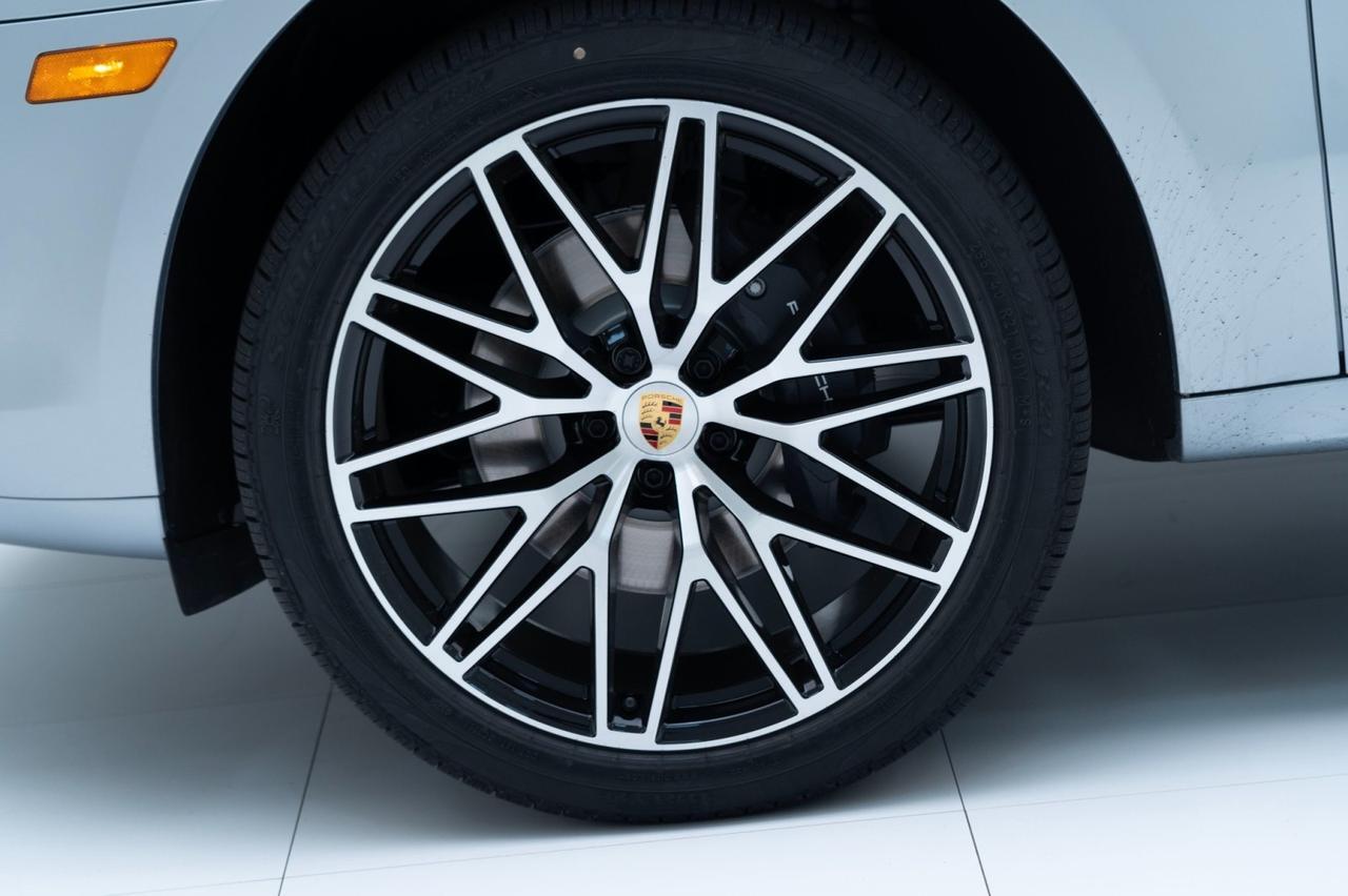 2025 Porsche Macan Pompano Beach FL