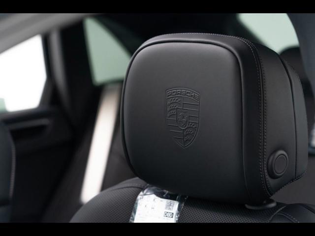 2025 Porsche Macan Pompano Beach FL