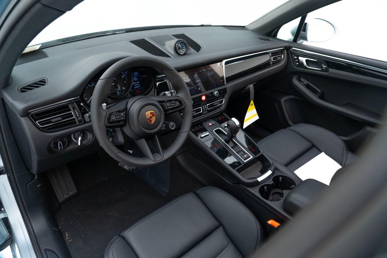 2025 Porsche Macan Pompano Beach FL