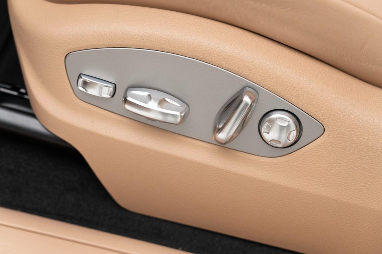 2025 Porsche Macan Pompano Beach FL