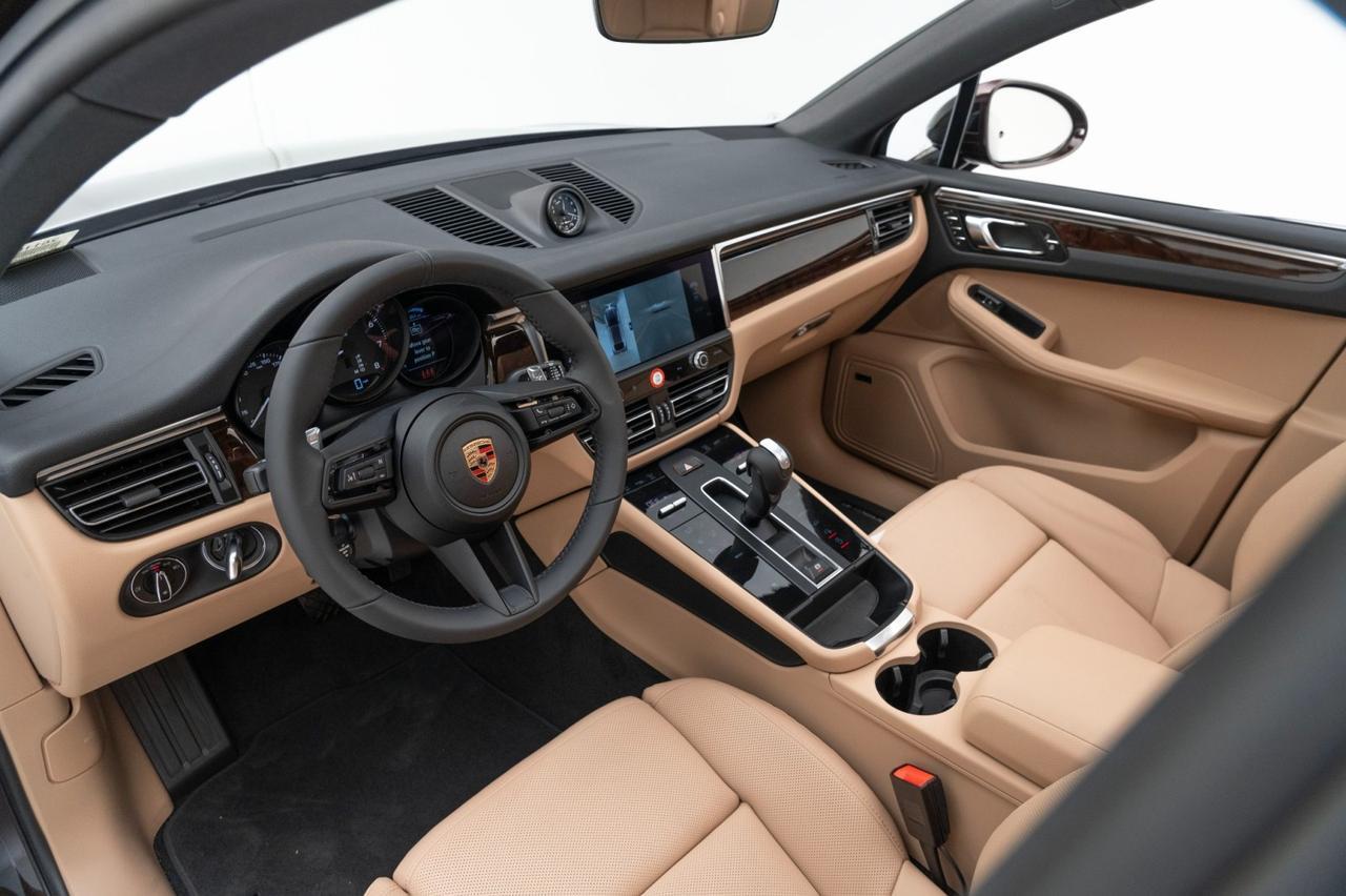 2025 Porsche Macan Pompano Beach FL
