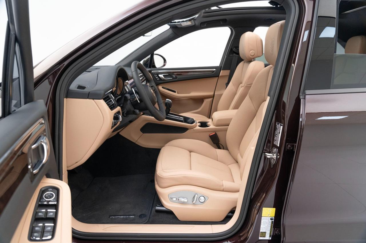 2025 Porsche Macan Pompano Beach FL