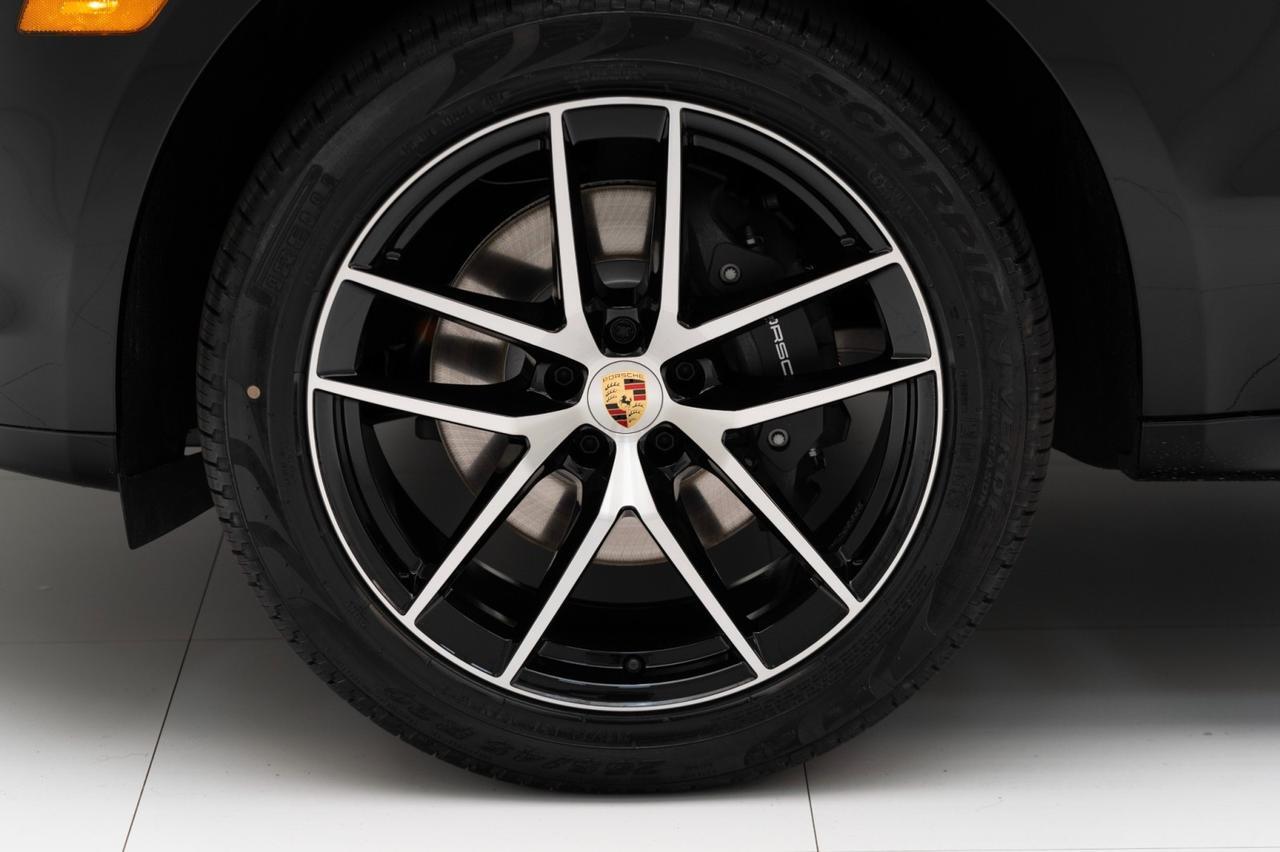2025 Porsche Macan Pompano Beach FL