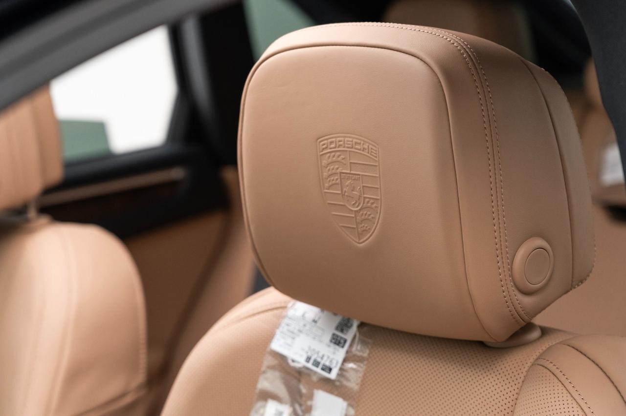 2025 Porsche Macan Pompano Beach FL