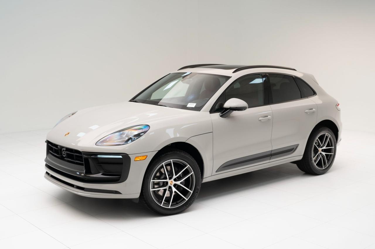 2025 Porsche Macan