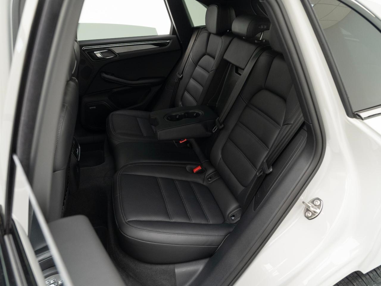 2025 Porsche Macan Pompano Beach FL