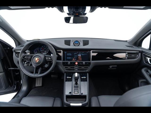 2025 Porsche Macan Pompano Beach FL