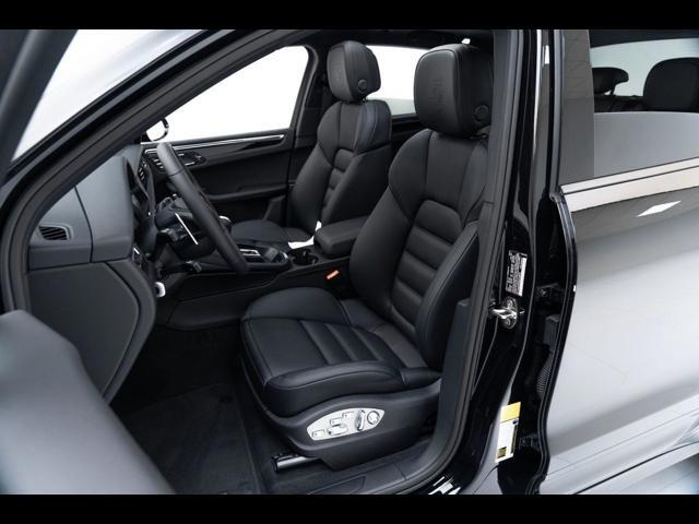 2025 Porsche Macan Pompano Beach FL