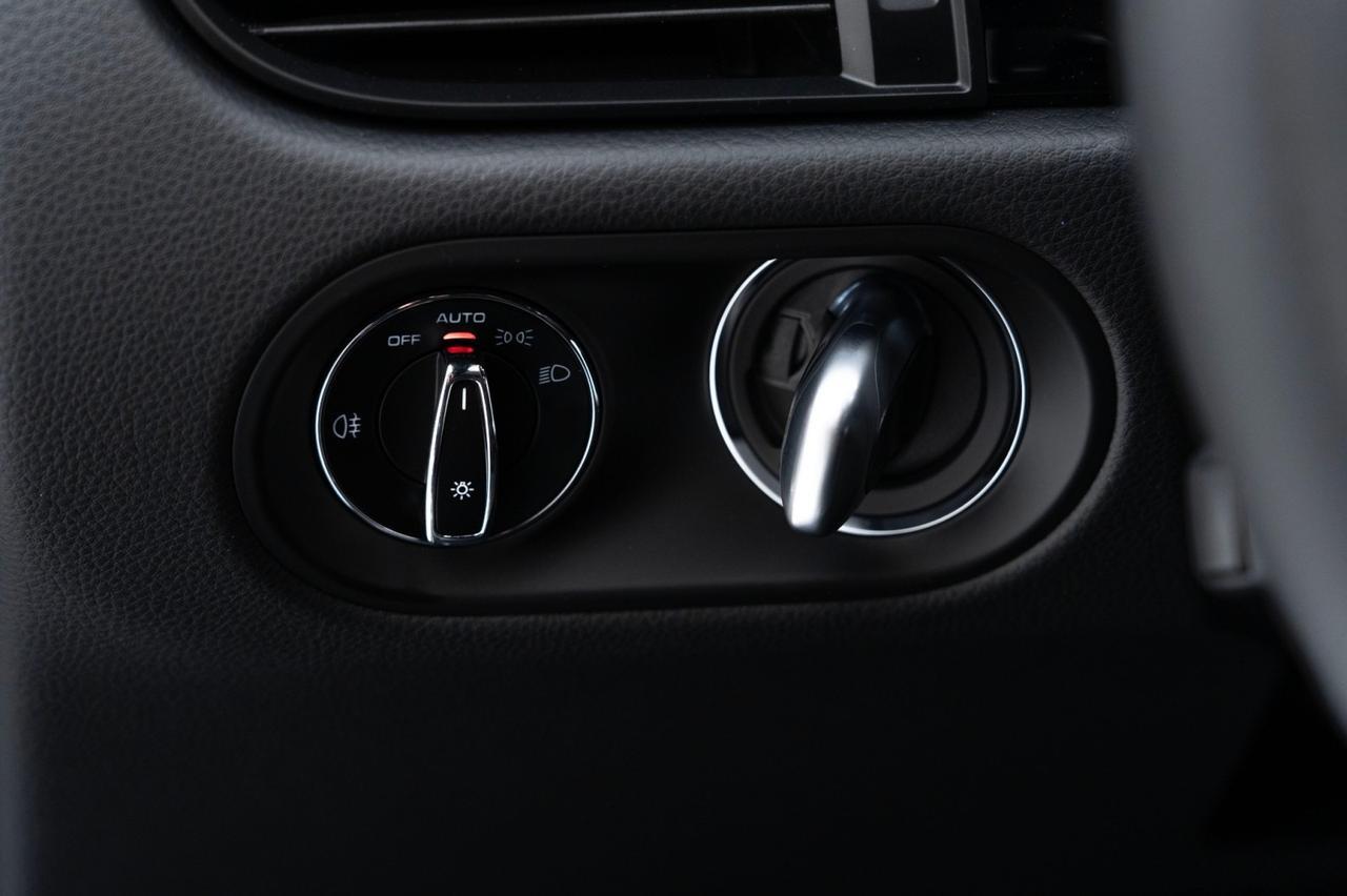 2025 Porsche Macan Pompano Beach FL