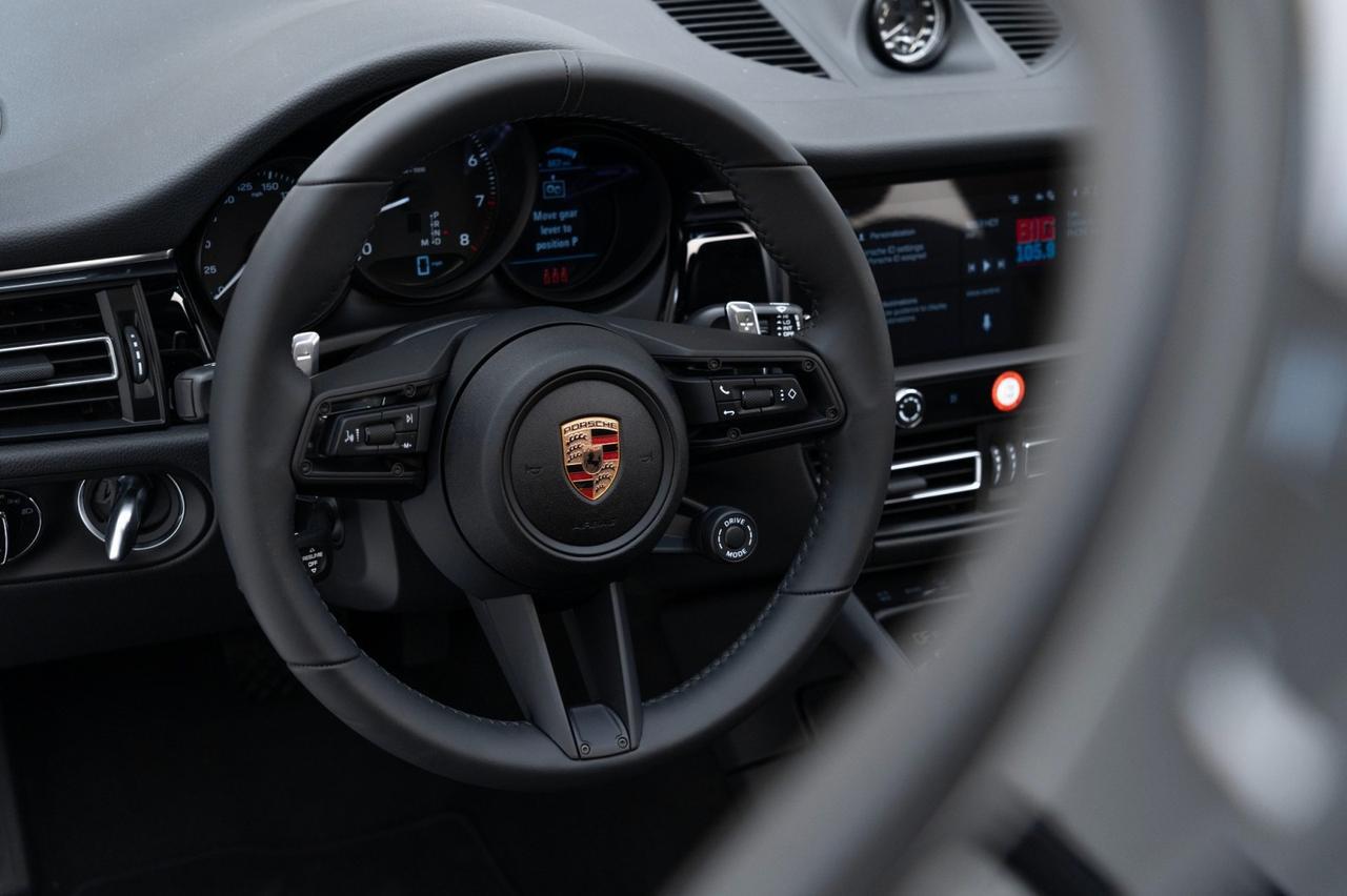 2025 Porsche Macan Pompano Beach FL