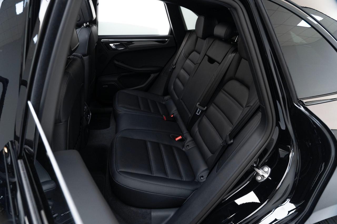 2025 Porsche Macan Pompano Beach FL