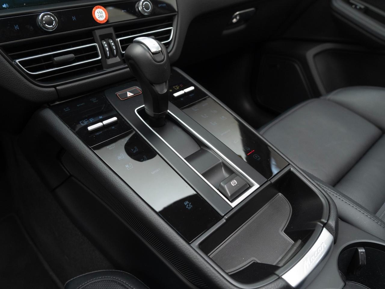 2025 Porsche Macan Pompano Beach FL