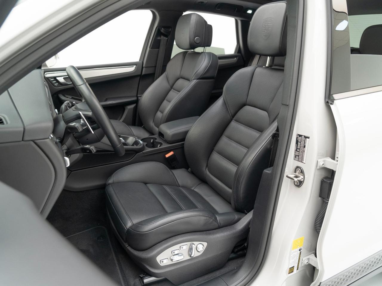 2025 Porsche Macan Pompano Beach FL