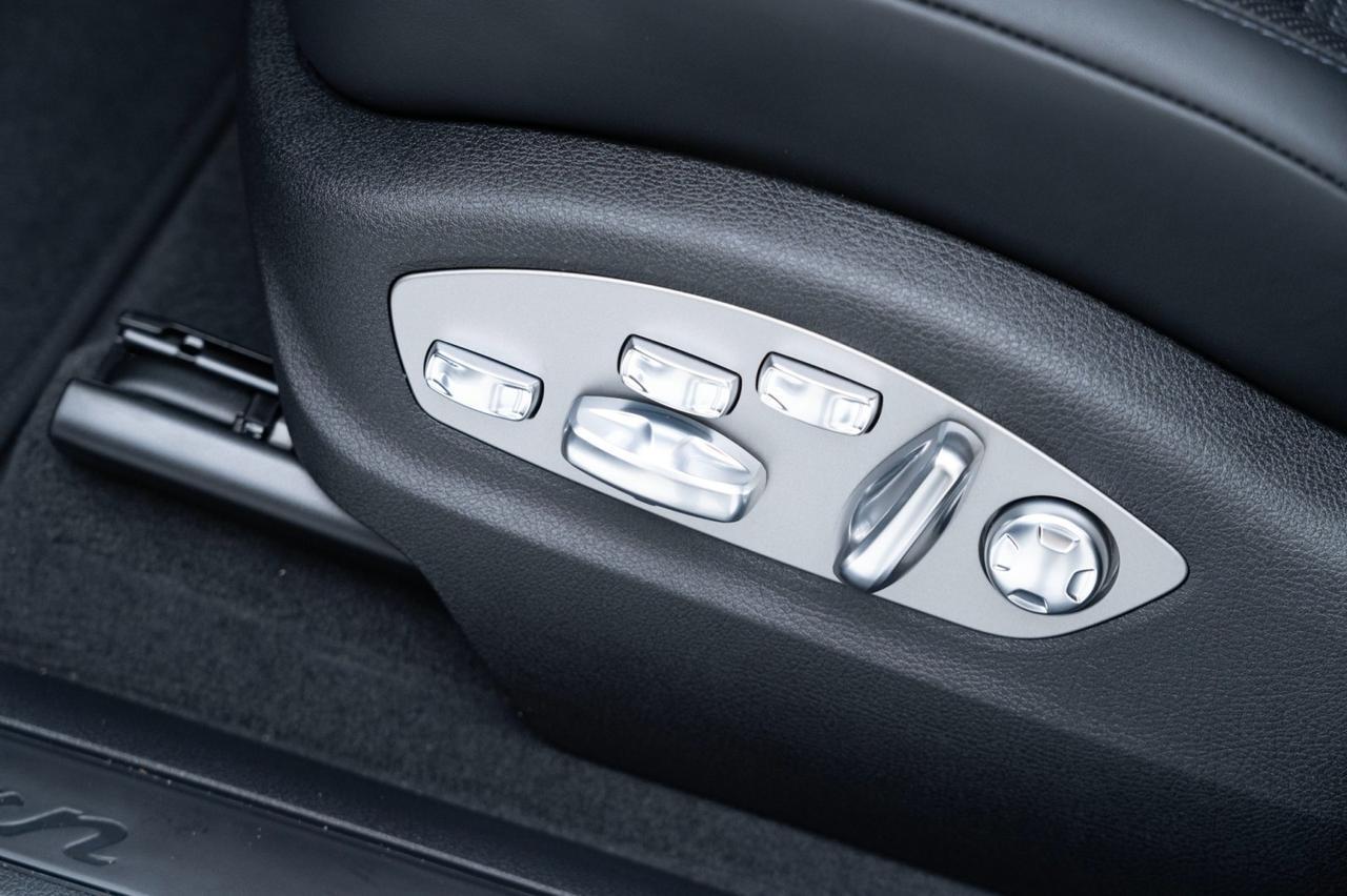 2025 Porsche Macan Pompano Beach FL