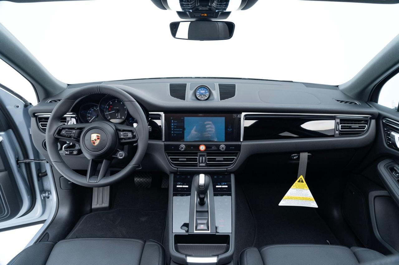 2025 Porsche Macan Pompano Beach FL