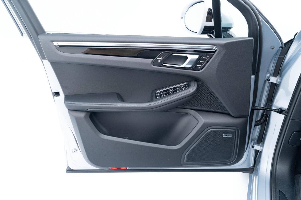 2025 Porsche Macan Pompano Beach FL