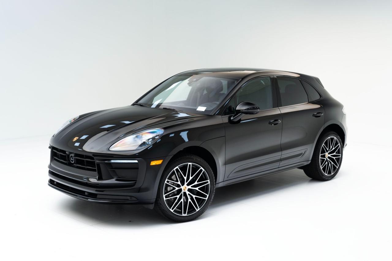 2025 Porsche Macan