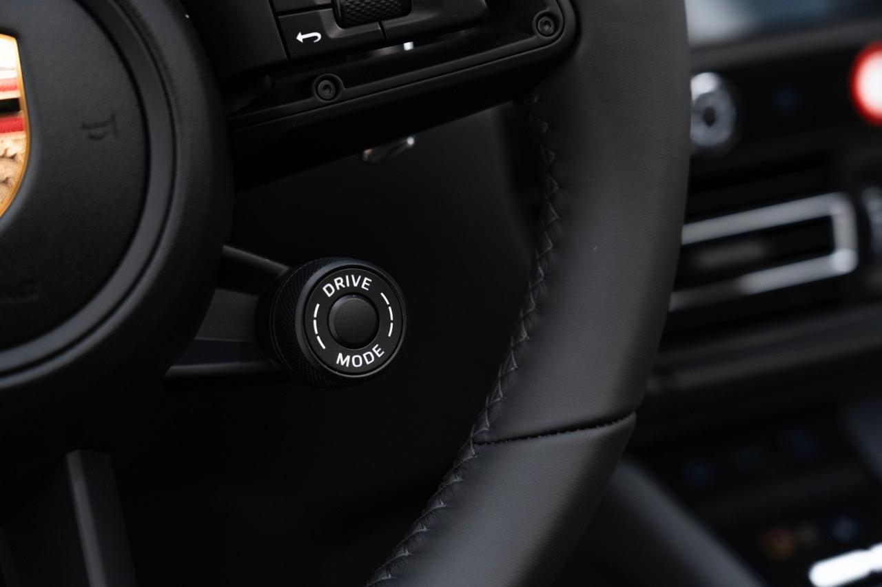 2025 Porsche Macan Pompano Beach FL