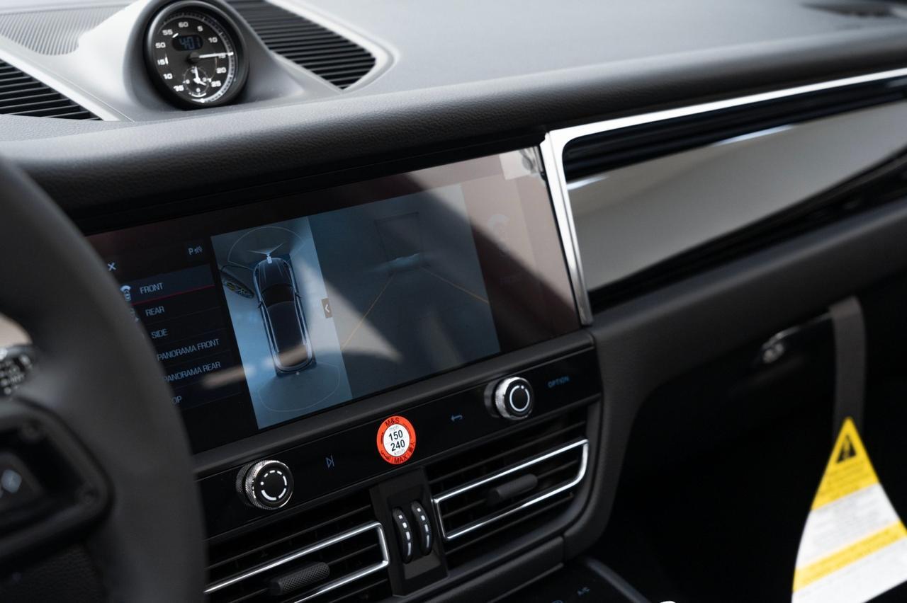 2025 Porsche Macan Pompano Beach FL