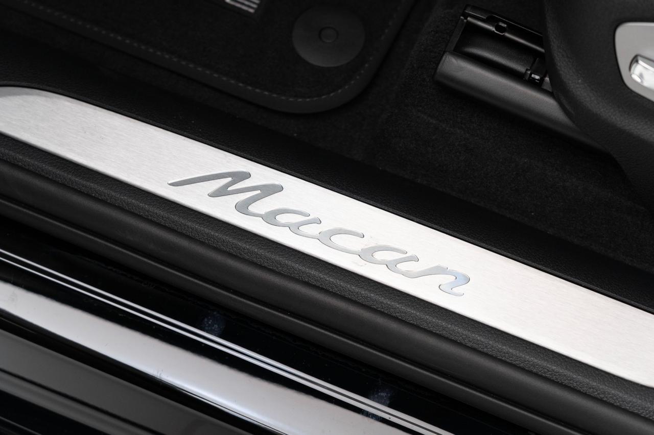 2025 Porsche Macan Pompano Beach FL