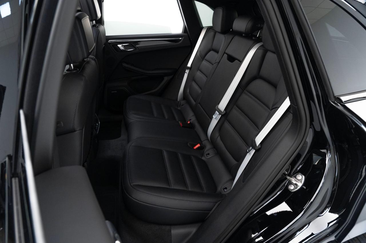 2025 Porsche Macan Pompano Beach FL