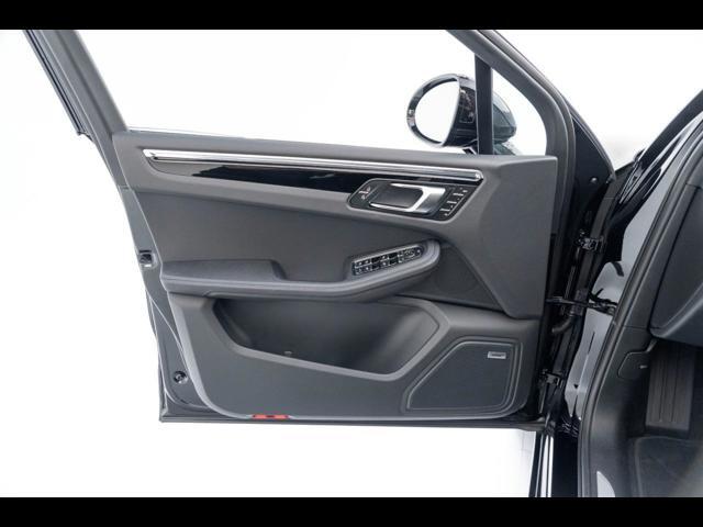 2025 Porsche Macan Pompano Beach FL