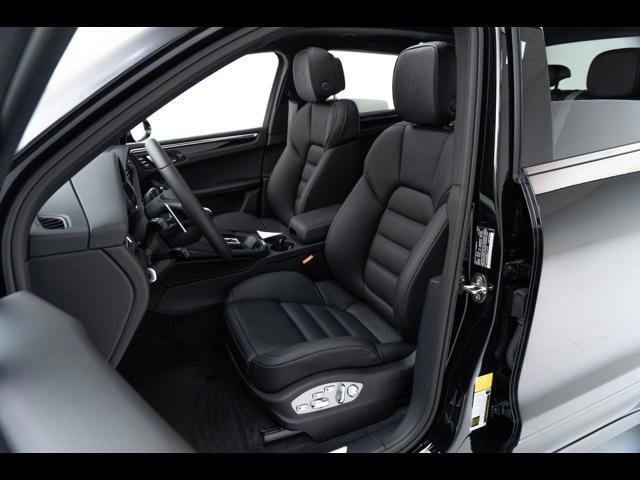 2025 Porsche Macan Pompano Beach FL