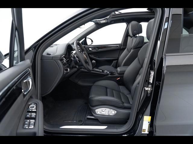 2025 Porsche Macan Pompano Beach FL