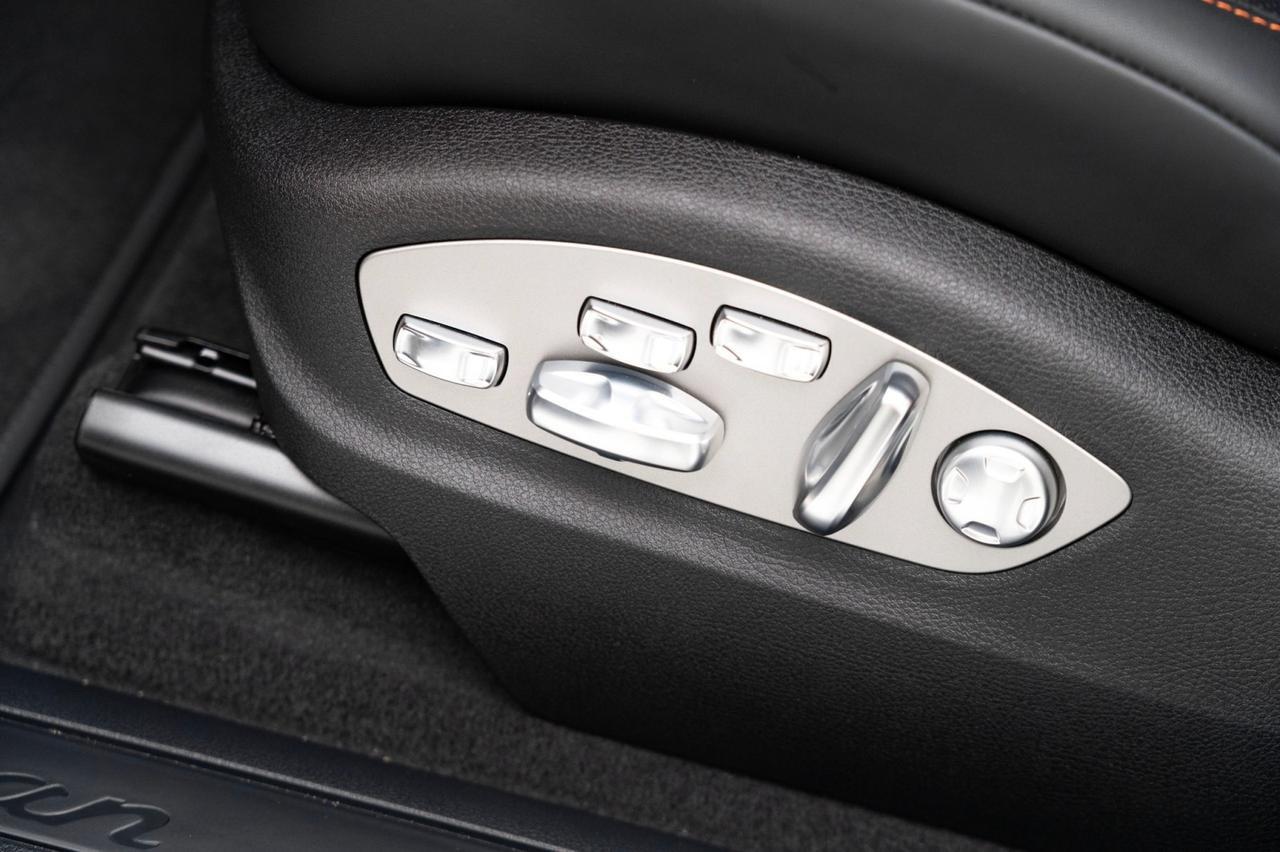 2025 Porsche Macan Pompano Beach FL