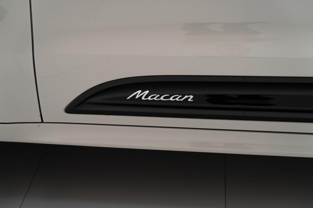 2025 Porsche Macan Pompano Beach FL