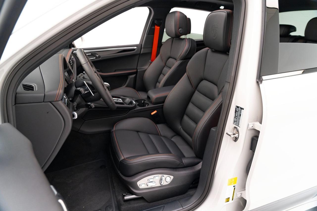 2025 Porsche Macan Pompano Beach FL