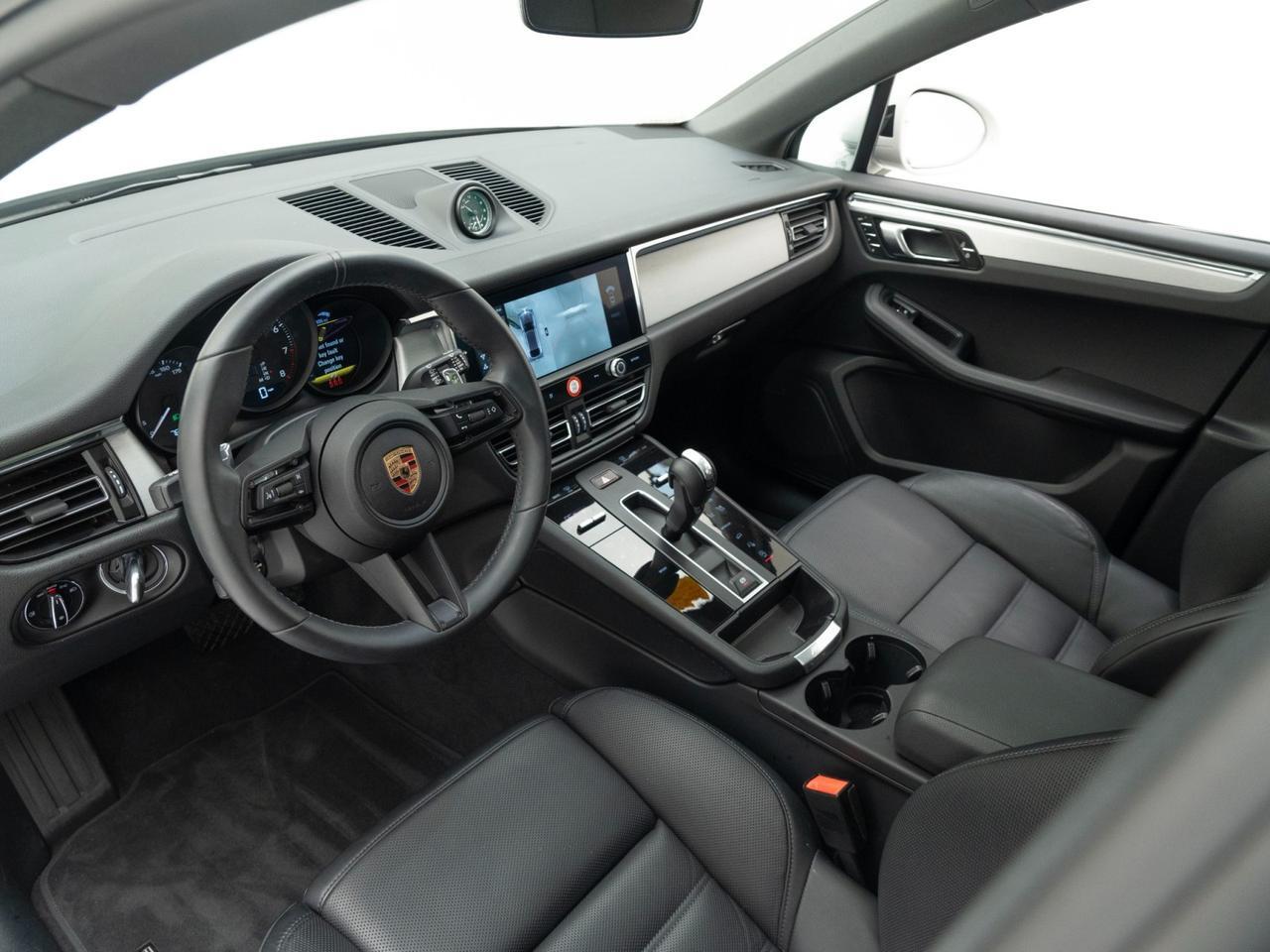 2025 Porsche Macan Pompano Beach FL