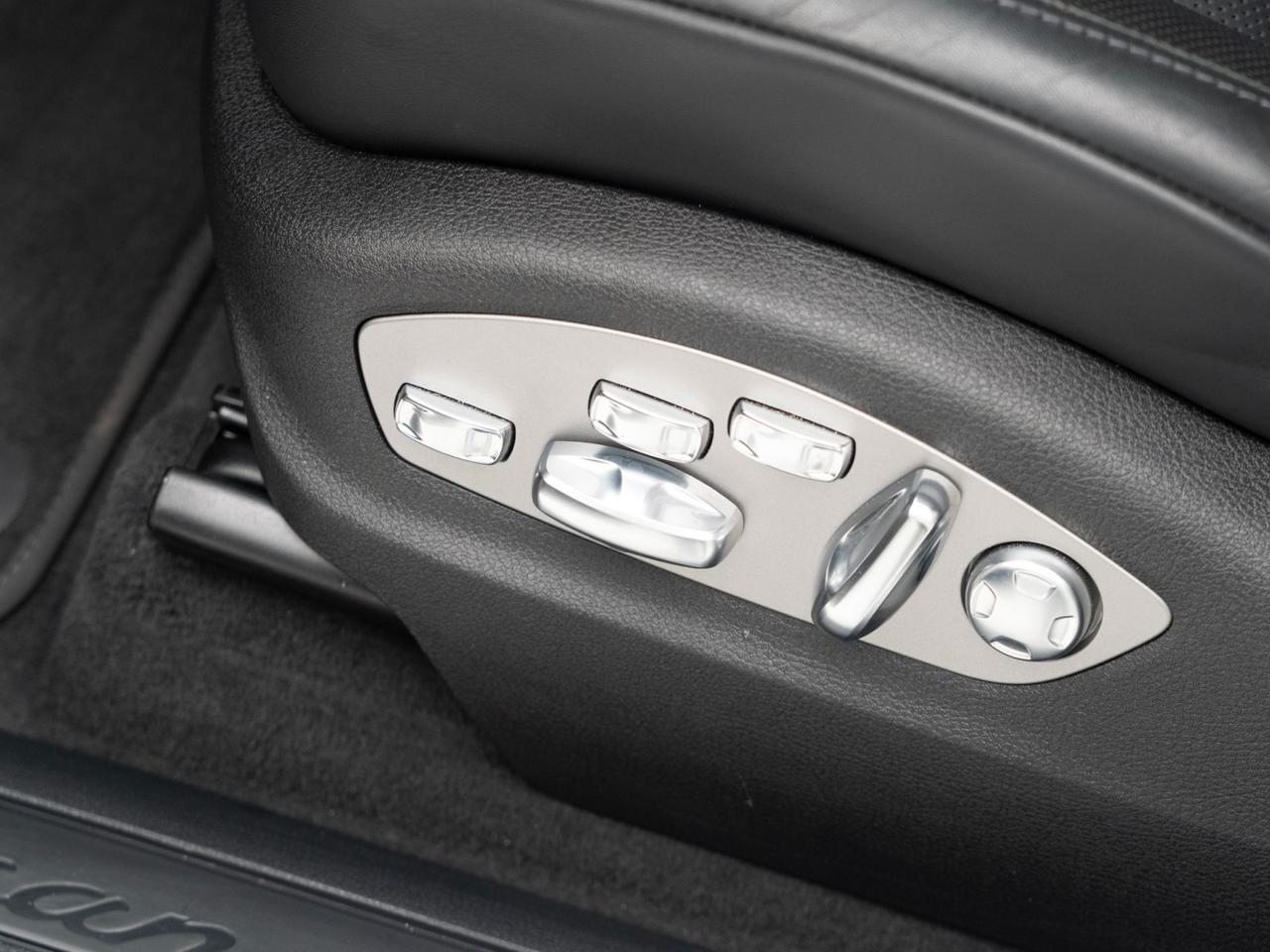 2025 Porsche Macan Pompano Beach FL