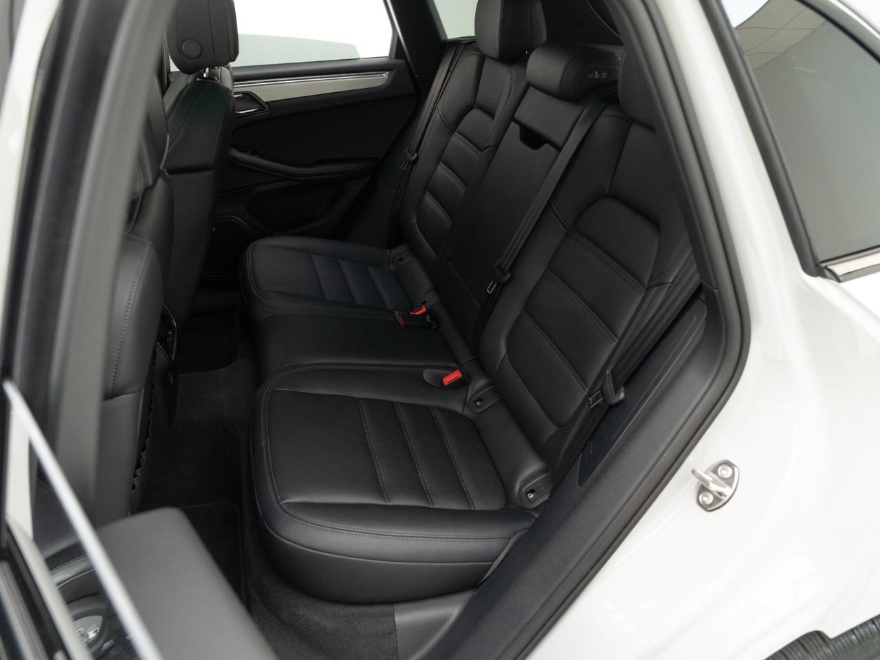 2025 Porsche Macan Pompano Beach FL