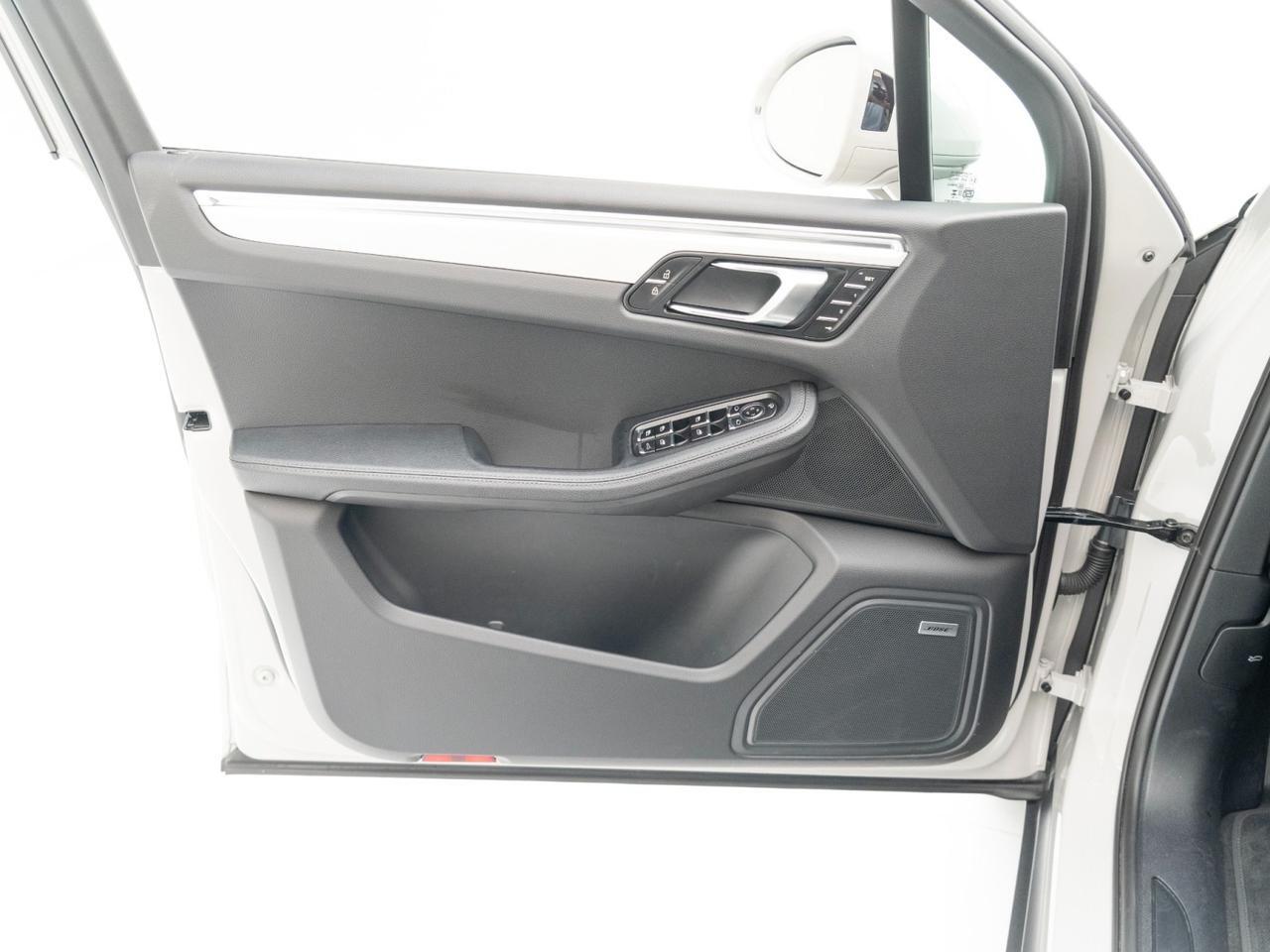 2025 Porsche Macan Pompano Beach FL