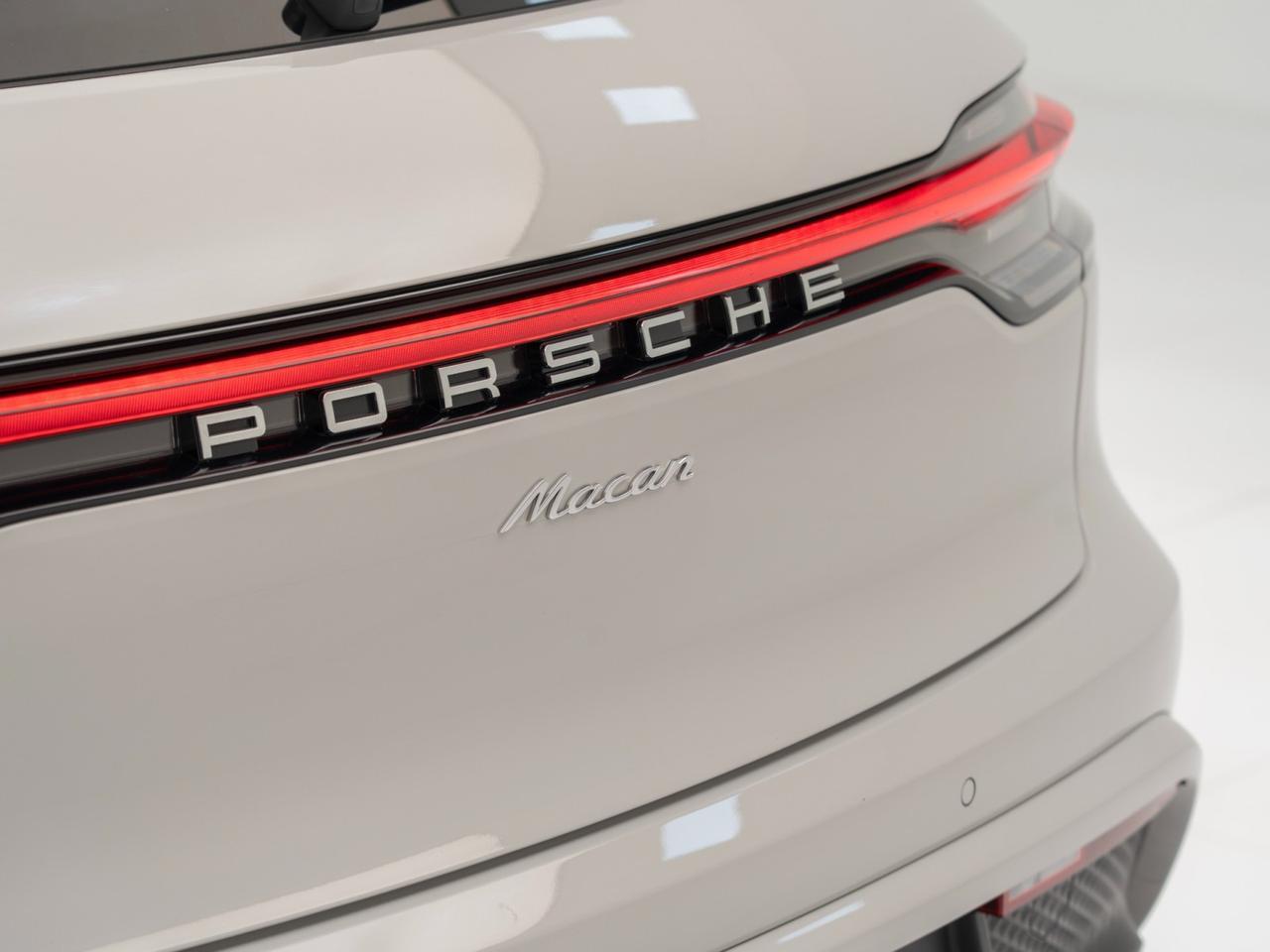 2025 Porsche Macan Pompano Beach FL