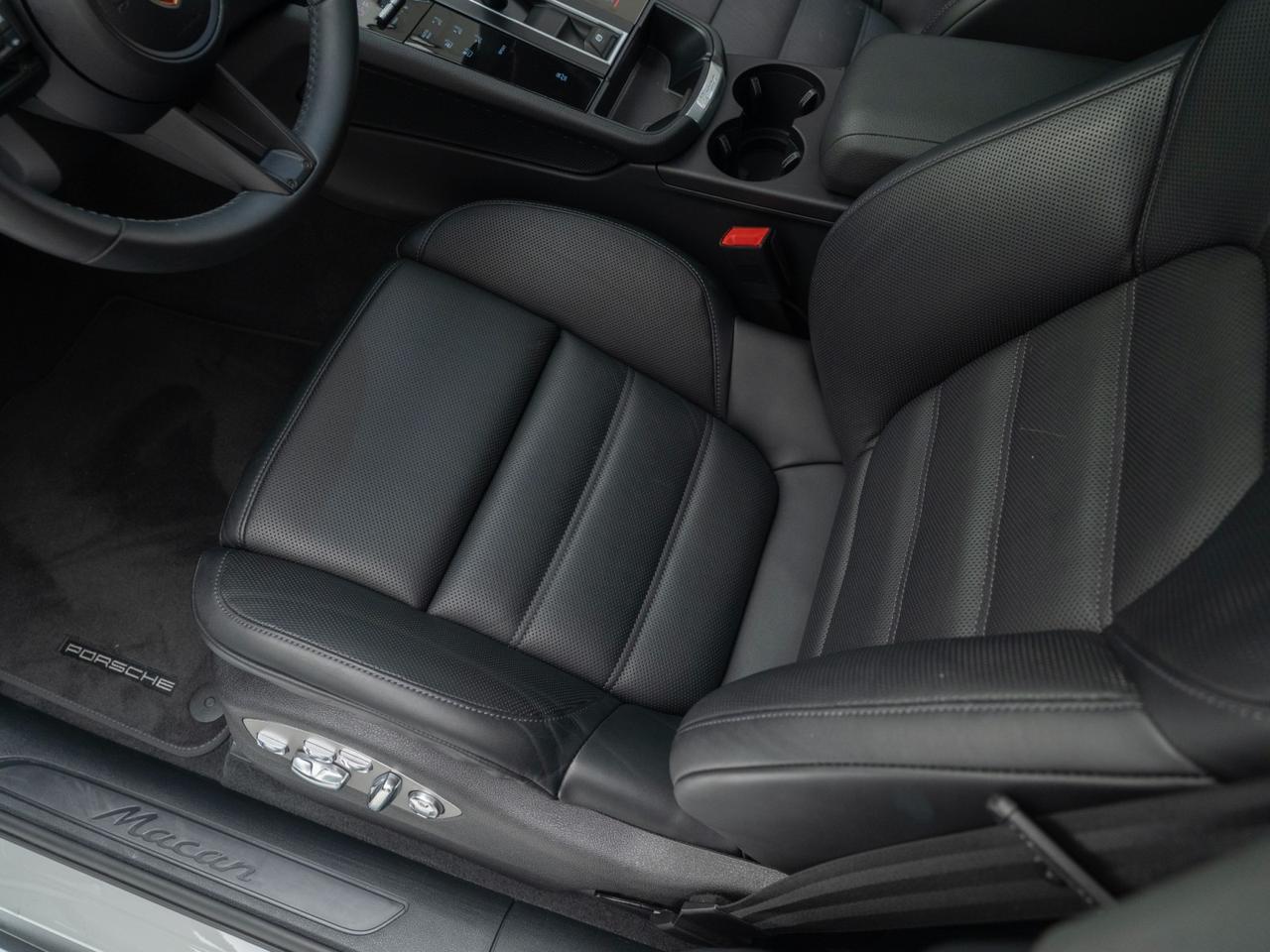 2025 Porsche Macan Pompano Beach FL