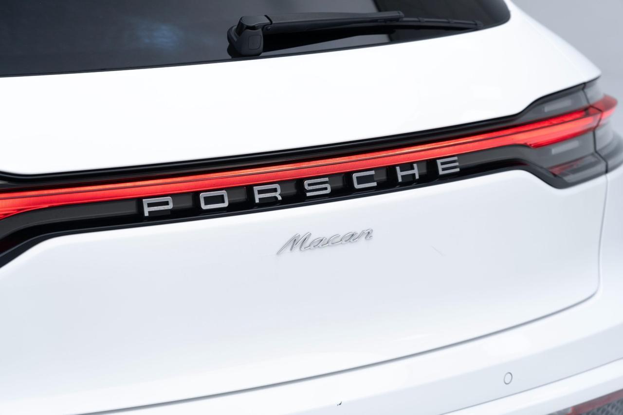 2025 Porsche Macan Pompano Beach FL