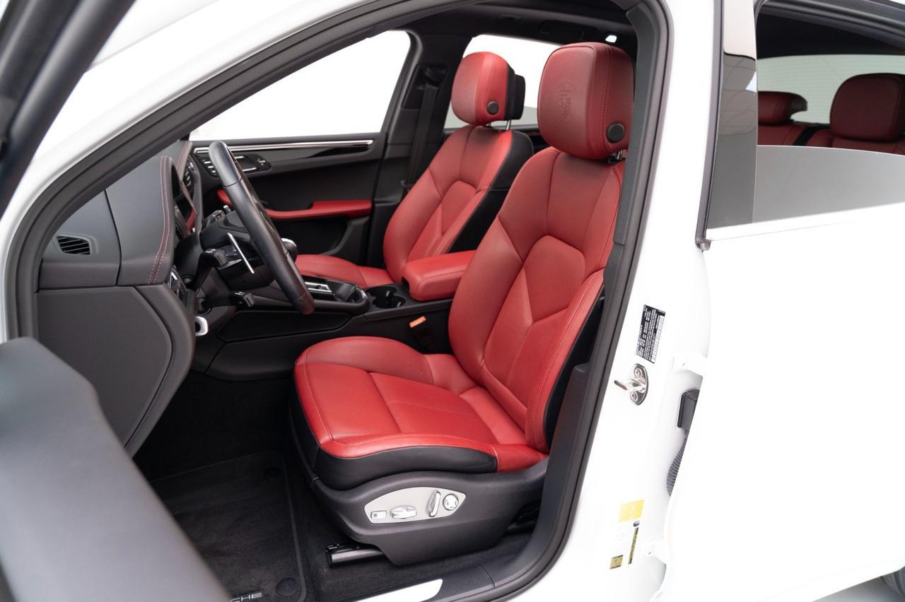 2025 Porsche Macan Pompano Beach FL